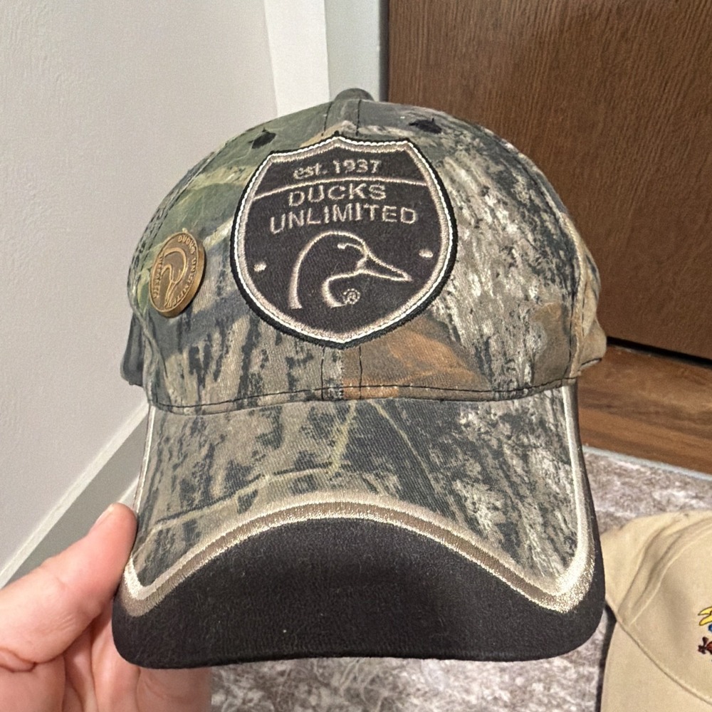 Ducks Unlimited DU 599 Camo Adjustable Ball Cap One Size